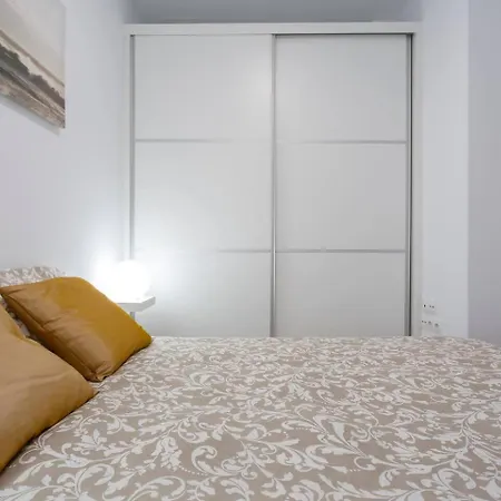 Sh Precioso Cruz Acogedor Y Cerca Del Mercado Cadix